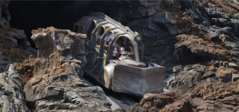 �Z���^�[�E�I�u�E�W�E�A�[�X