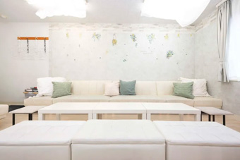 �p�[�e�B�[���[��